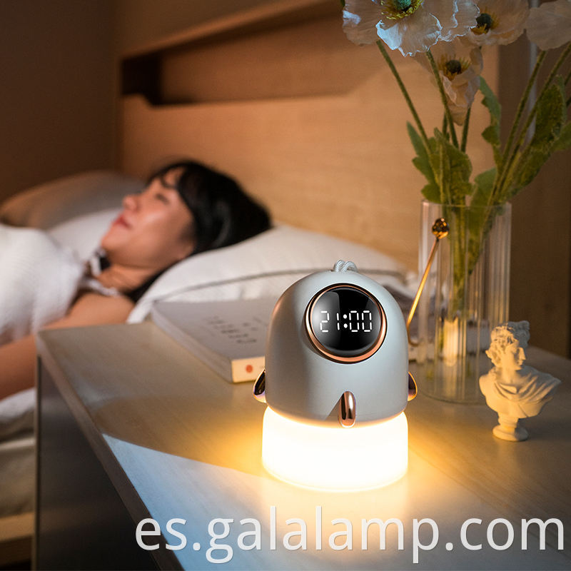 Proyección del despertador4 Alarm clock projection4